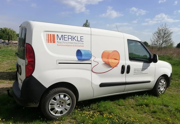 Fiat Doblo cena 28900 przebieg: 132000, rok produkcji 2014 z Szczebrzeszyn małe 191